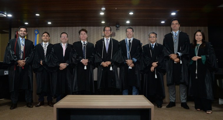 Acesse a notícia completa: Corte Eleitoral da Paraíba se despede do juiz federal Bruno Teixeira 