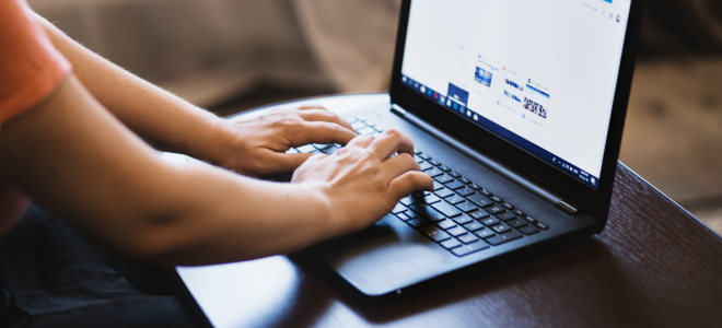 Acesse a notícia completa: Justiça Federal na Paraíba homologa acordo e garante teletrabalho a servidora vítima de violência doméstica 